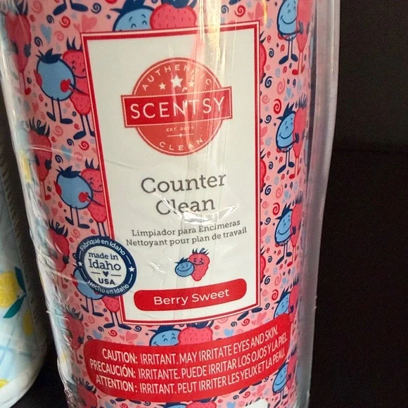 Scentsy Counter Clean and Scentsy Fresh trio - Picture 4 of 7